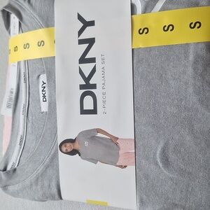 Lady's two-piece pajamas set(17)